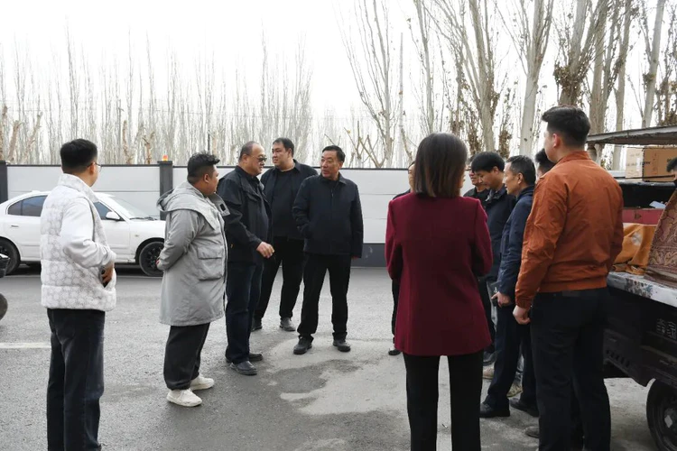 心系业主 勇担责任|喀什汇城房产紧急垫付20万元电力抢修资金守护民生温暖