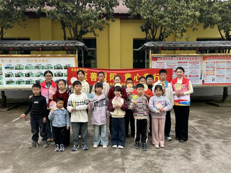 【新时代文明实践】湘湖社区:春分启农耕 童心绘春意