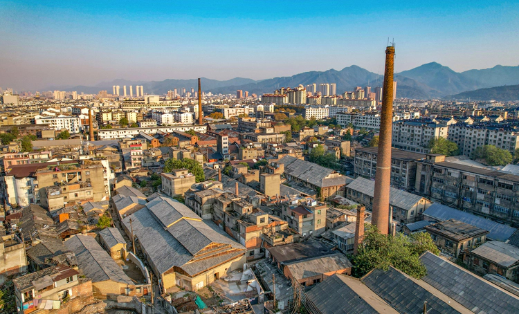 中铁四局景德镇:树立正确政绩观 过好职工评价关