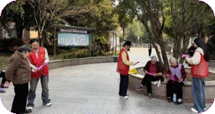 太白园街道:曙光村社区开展“防范野生毒蘑菇 守护居民健康安全”宣传活动