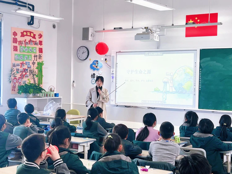 家校共绘水网画卷 童心守护生命之源