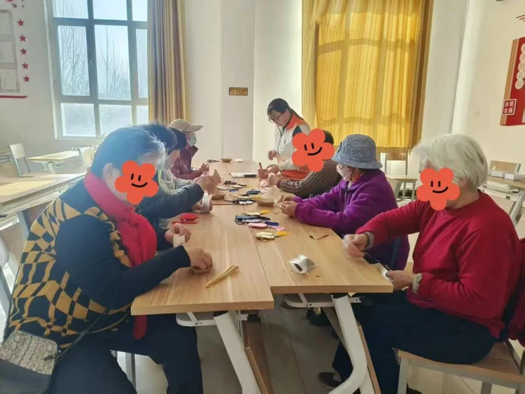 精康融合| “静心手作 温暖相伴”