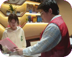 ​云锦巷社区联合周路口司法所开展《江西省平安建设条例》宣传活动