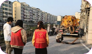 新村街道:梨树园社区纪检小组监督“嵌入”处置 24小时疏通“堵心”管