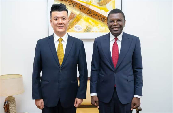 中非快讯——邓猛常务副会长率团访问贝宁