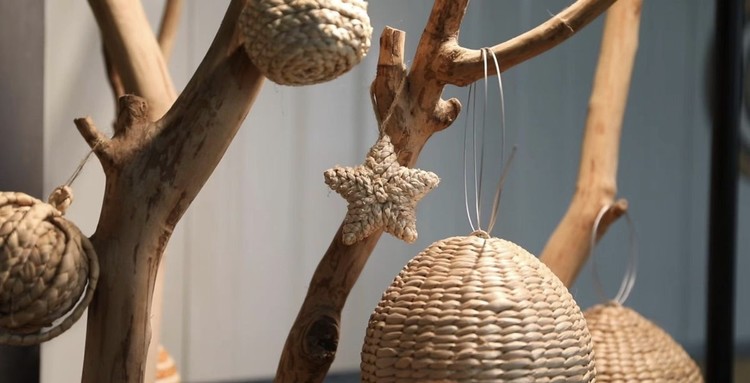 记者观察 | 黄河蒲草编出“世界版图”