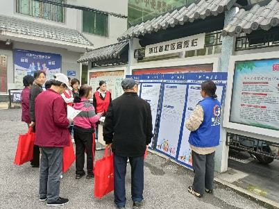 搭建就业连心桥 服务居民零距离|太白园街道浙江路社区就业之家成功开展微型招聘会