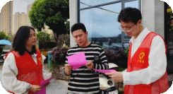 太白园街道小路园社区开展文明养犬宣传活动