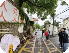 新村街道向阳岭社区：紧急处置老干部宿舍围墙隐患 联合多部门完成修缮改造