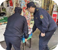 节前整治市容不松懈  珠山街道城管中队护航陶阳里御窑景区