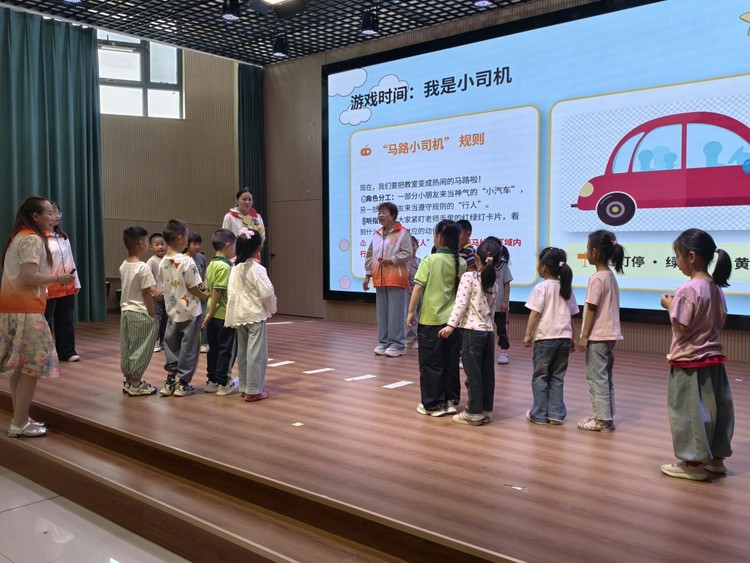 法治润童心 安全伴成长——“三区”计划专业服务走进29团幼儿园