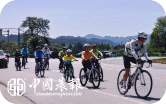 昌河街道昌盛社区：温情陪伴共度美好假期