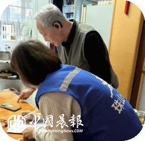 【我为群众办实事】昌河街道昌盛社区:服务“零距离” 从“群众跑腿”到“我们跑腿”贴心帮办高龄补贴 【我为群众办实事】昌河街道昌盛社区:服务“零距离” 从“群众跑腿”到“我们跑腿”贴心帮办高龄补贴
