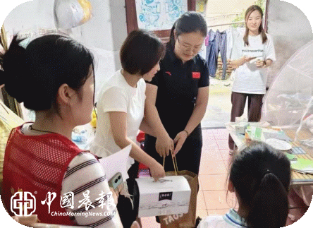 情暖“六一”   润心护航｜周路口街道开展流动儿童关爱慰问活动