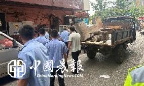 靓城迎夏 向美而行 | 湘湖镇开展背街小巷环境深度整治行动 靓城迎夏 向美而行 | 湘湖镇开展背街小巷环境深度整治行动