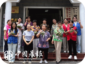 我们的节日·端午|西郊街道蟠龙岗社区开展“多彩端午 乐在其粽”主题活动 我们的节日·端午|西郊街道蟠龙岗社区开展“多彩端午 乐在其粽”主题活动