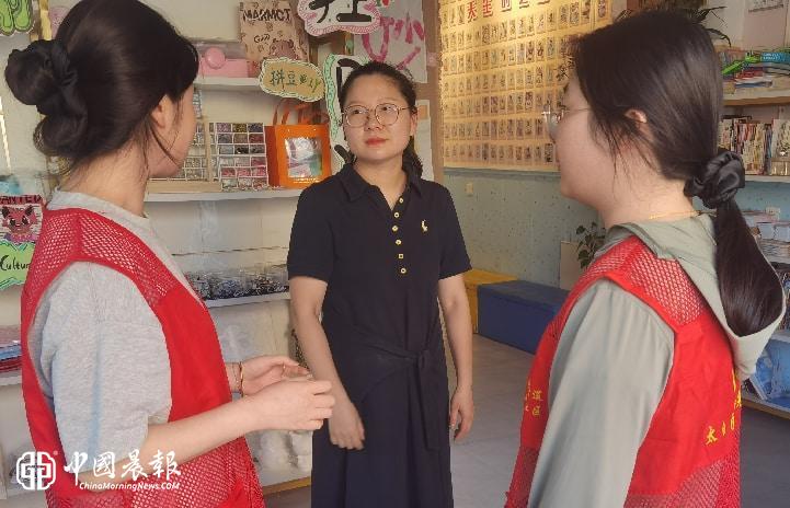 白园街道曙光村社区开展“扫黄打非护幼苗 净化环境助成长”护苗行动宣传排查活动