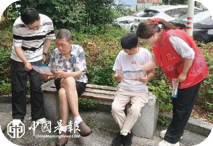 昌河街道景东安厦社区:开展2026年安全生产月宣传活动 筑牢安全防护网 昌河街道景东安厦社区:开展2026年安全生产月宣传活动 筑牢安全防护网