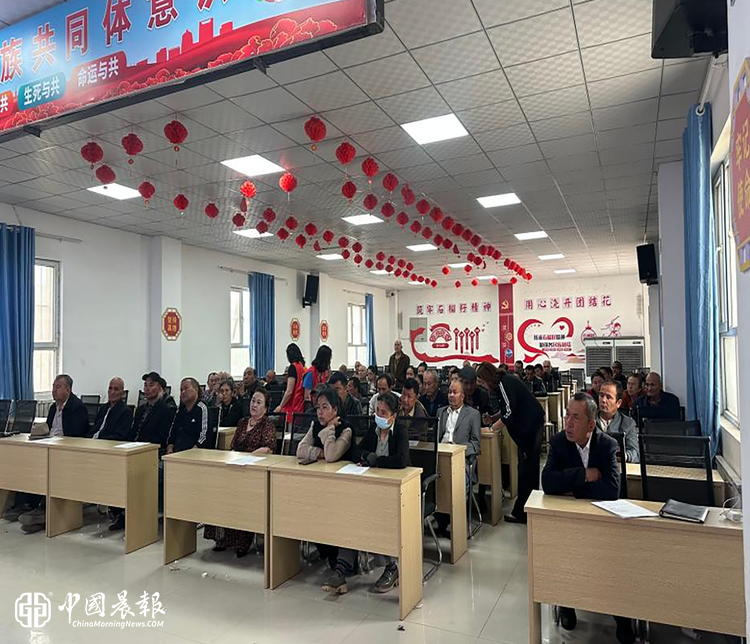 ​政策宣讲下基层，低保关爱暖民心