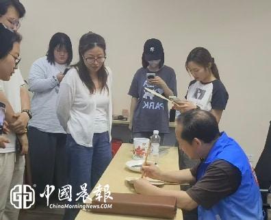 文脉传家守陶韵 文化进护聚同心|周路口街道云锦巷社区依托“四个100”文化导师计划开展陶瓷文化遗产保 文脉传家守陶韵 文化进护聚同心|周路口街道云锦巷社区依托“四个100”文化导师计划开展陶瓷文化遗产保