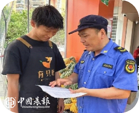 太白园街道城管中队:“执法+服务”双向发力优化营商环境 太白园街道城管中队:“执法+服务”双向发力优化营商环境