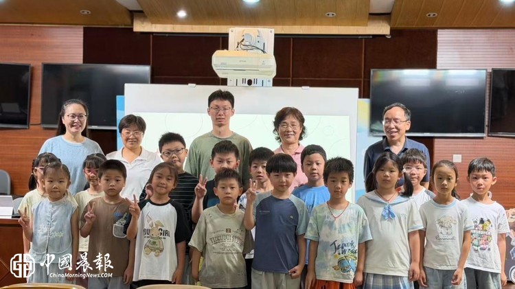 托起夏日缤纷，守护每一份成长——杭州市外语实验小学2026暑托暖心启幕