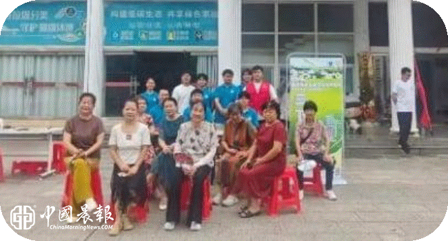 【万名大学生文明实践赣鄱行】 “信工赋能  扬帆远航”暑期三下乡实践队走进新村街道梨树园社区