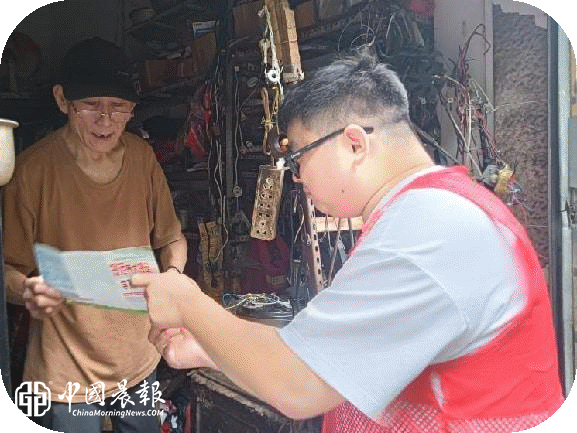 景德镇市周路口街道赛跑坦社区开展文明养犬宣传活动 助力优化营商环境 景德镇市周路口街道赛跑坦社区开展文明养犬宣传活动 助力优化营商环境