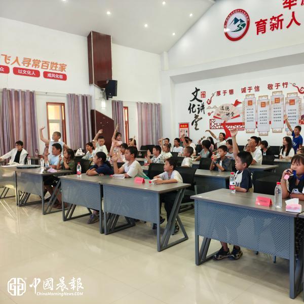 “童心探知·筑梦科学”STEM科普竞赛点亮少年科学梦