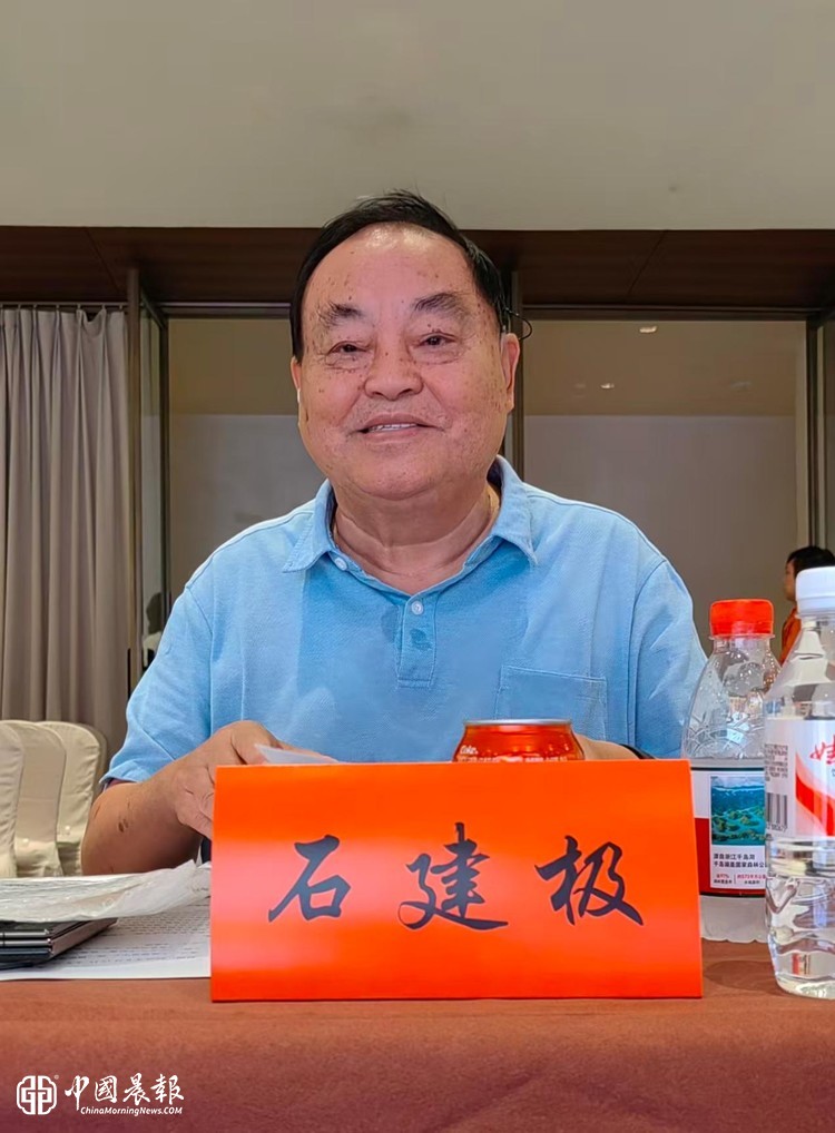 “牛夫人•牛肝菌”杯  第六届中国龙文学奖征文大赛圆满收官