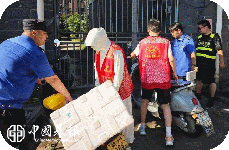 昼夜联动除隐患 多方共治保平  |  昌河街道梦园社区开展电动车安全专项整治行动