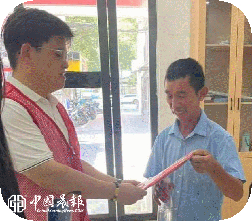 ​周路口街道云锦巷社区开展扫黑除恶专项斗争宣传活动 筑牢平安法治防线