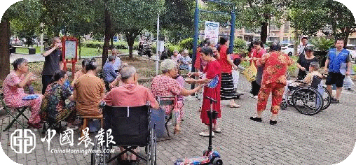 炎炎夏日送清凉  贴心关怀暖民心 | 昌河街道景东安厦社区开展夏日送清凉慰问活动