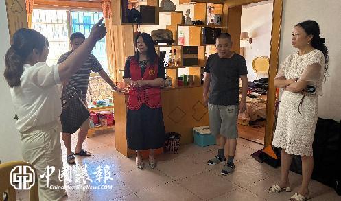 西郊街道东风坦社区|水管漏水起纠纷多方联动化矛盾