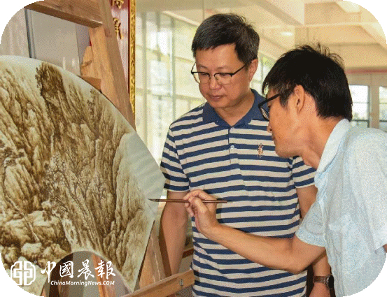 在大浪淘沙中独创自己的品牌 | 记景德镇御宝斋深耕手工陶瓷闯出新生路