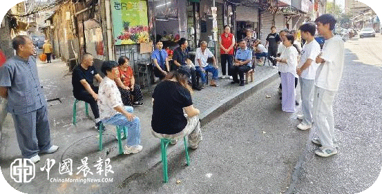 周路口街道金家弄社区开展警民恳谈会 倾听民声解民忧 周路口街道金家弄社区开展警民恳谈会 倾听民声解民忧