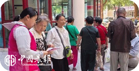 太白园街道戴家弄社区开展深化扫黑除恶宣传活动