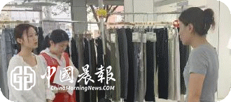 周路口街道赛跑坦社区开展月圆中秋，情暖童心活动