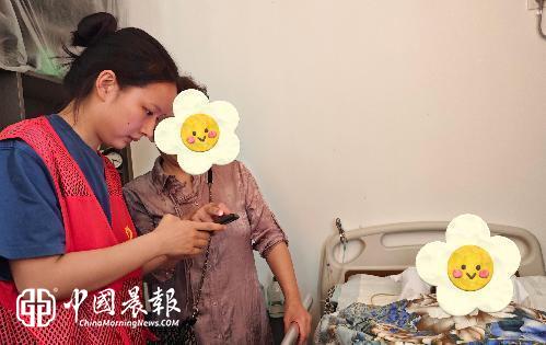 政策上门优服务 帮办代办惠长者 | 昌河街道梦园社区入户协助申领失能老人养老消费券 政策上门优服务 帮办代办惠长者 | 昌河街道梦园社区入户协助申领失能老人养老消费券