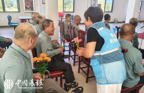 贵溪市雷溪镇：情暖金秋迎重阳 孝老敬老暖桑榆