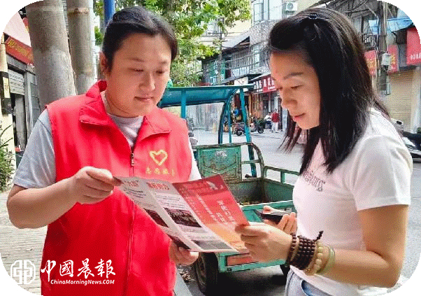周路口街道金家弄社区开展扫黑除恶宣传活动