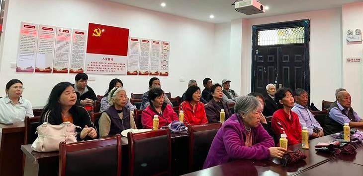 西郊街道景航社区开展“培育核心价值观  共建文明和谐社区”主题宣讲活动