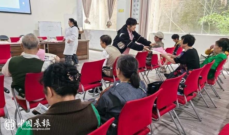 西郊街道汪王庙社区：健康科普进社区 便民义诊暖民心