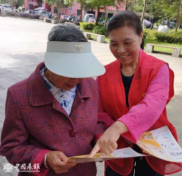 昌河街道景东安厦社区开展全国防灾减灾日宣传活动 筑牢安全防护网 昌河街道景东安厦社区开展全国防灾减灾日宣传活动 筑牢安全防护网