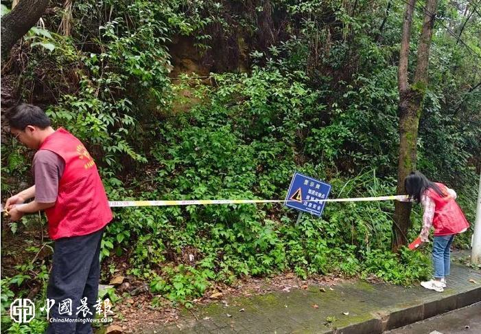 昌河街道梦园社区扎实开展防汛工作 筑牢群众安全防线 昌河街道梦园社区扎实开展防汛工作 筑牢群众安全防线