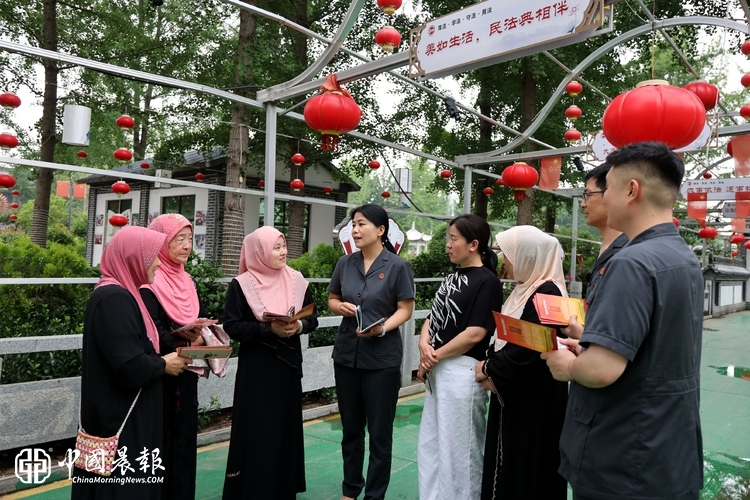 山东郯城法院：节日里的法治“加餐”
