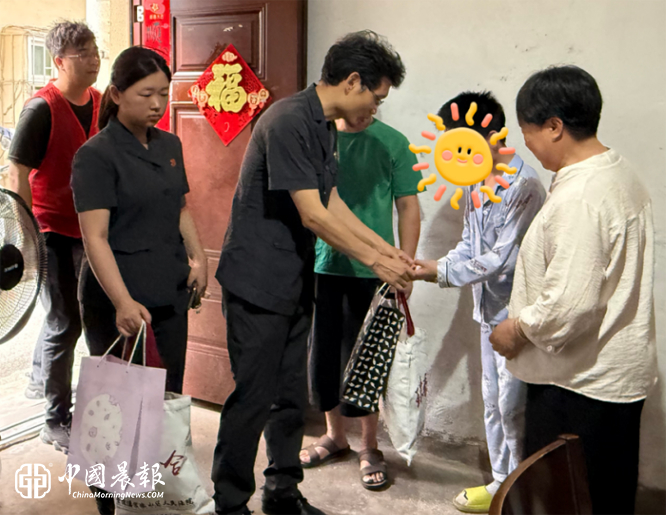 润心伴成长 同心护未来  |  新村街道昌虹社区“六一”走访关爱困难儿童