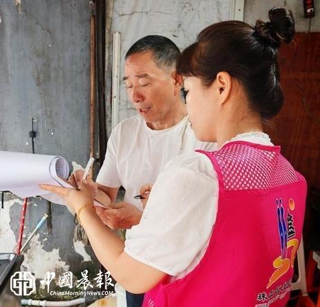 新村街道中路社区：深耕商铺安全排查 筑牢平安营商环境