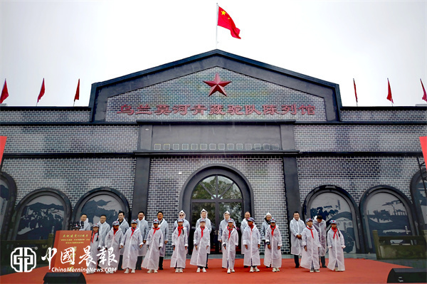 乌兰莫河青藏驼队陈列馆揭牌仪式在青海省乌兰县举行